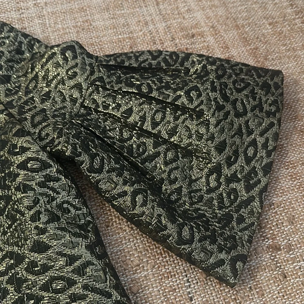 Tuckernuck Metallic Leopard Jacquard Puff-Sleeve Blouse in Gold and Black